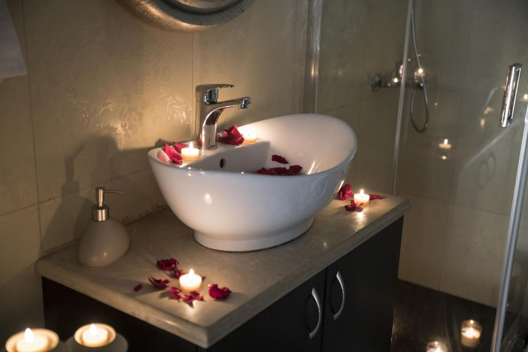 Kleopatra Deluxe Apartment With Jacuzzi كاميلاريون المظهر الخارجي الصورة