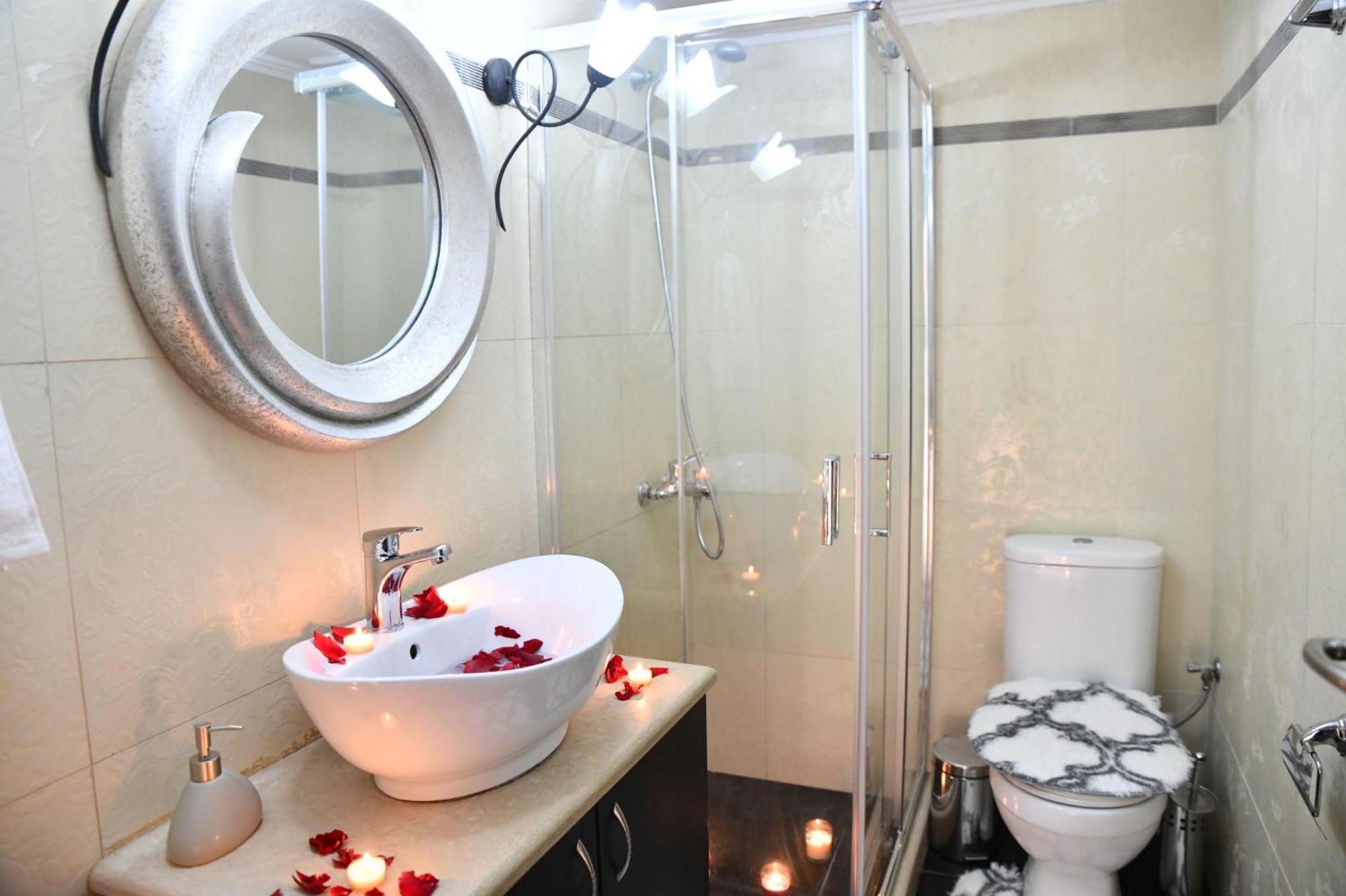 Kleopatra Deluxe Apartment With Jacuzzi كاميلاريون المظهر الخارجي الصورة