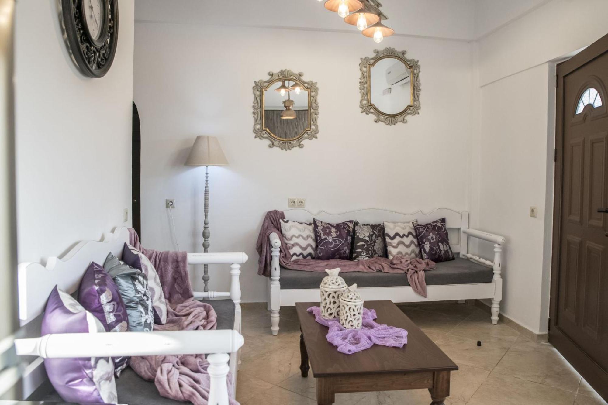 Kleopatra Deluxe Apartment With Jacuzzi كاميلاريون المظهر الخارجي الصورة