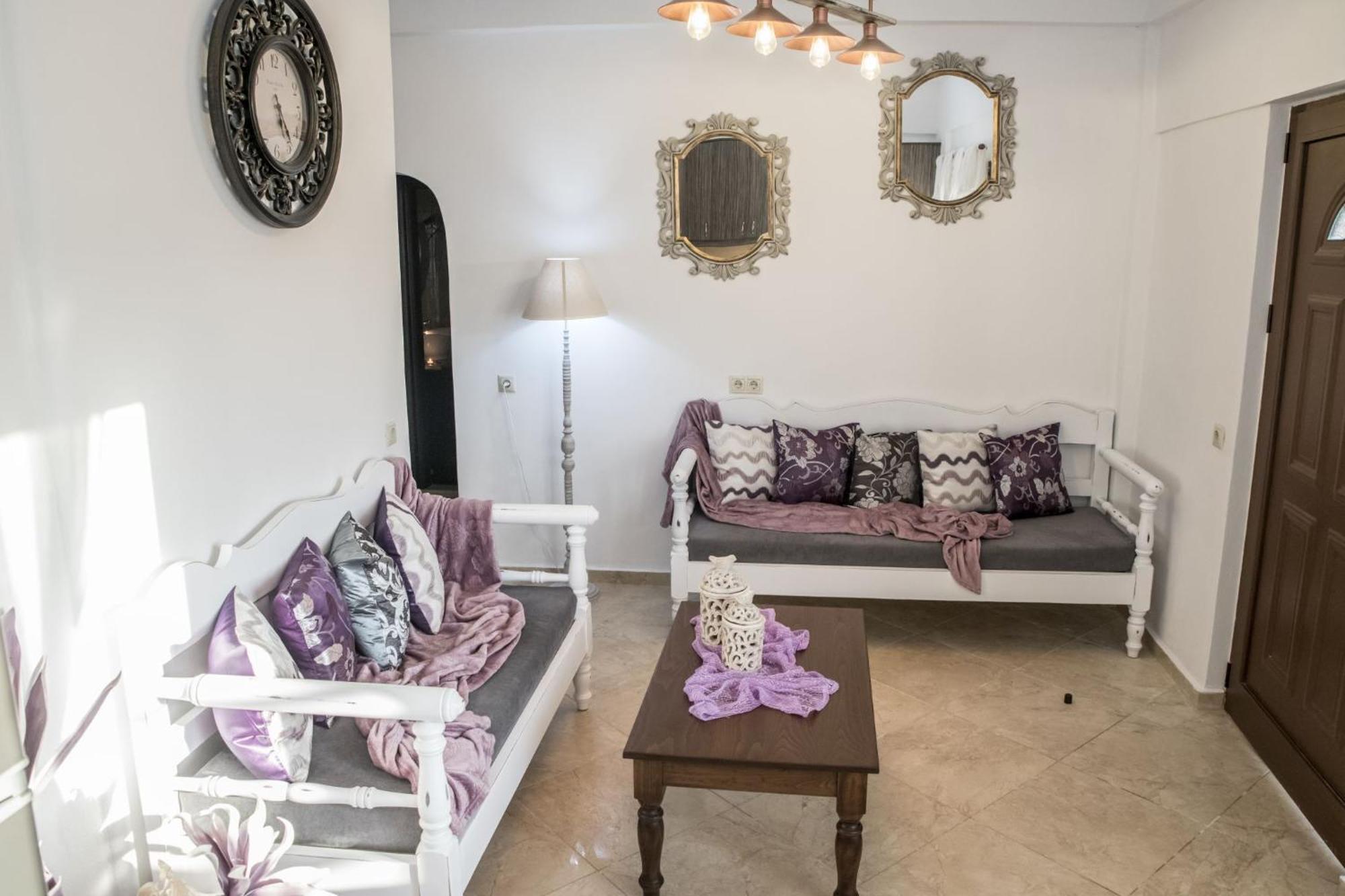 Kleopatra Deluxe Apartment With Jacuzzi كاميلاريون المظهر الخارجي الصورة